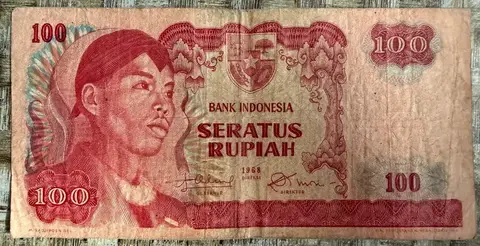 Uang Kertas 100 Rupiah Seri Sudirman (1968) - uang kuno Indonesia era Orde Baru kondisi G